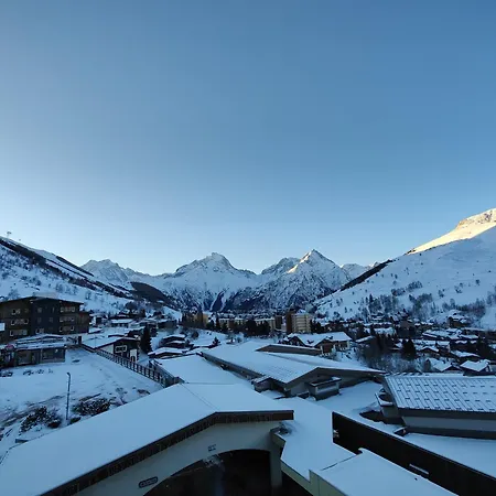 Au Pied Des Pistes Avec Superbe Vue アパート レ・デュー・アルプ